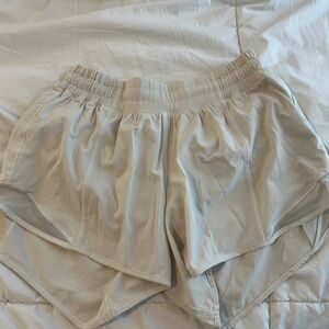Lululemon Athletica Ivory Hotty Hot Elastic Waist Shorts